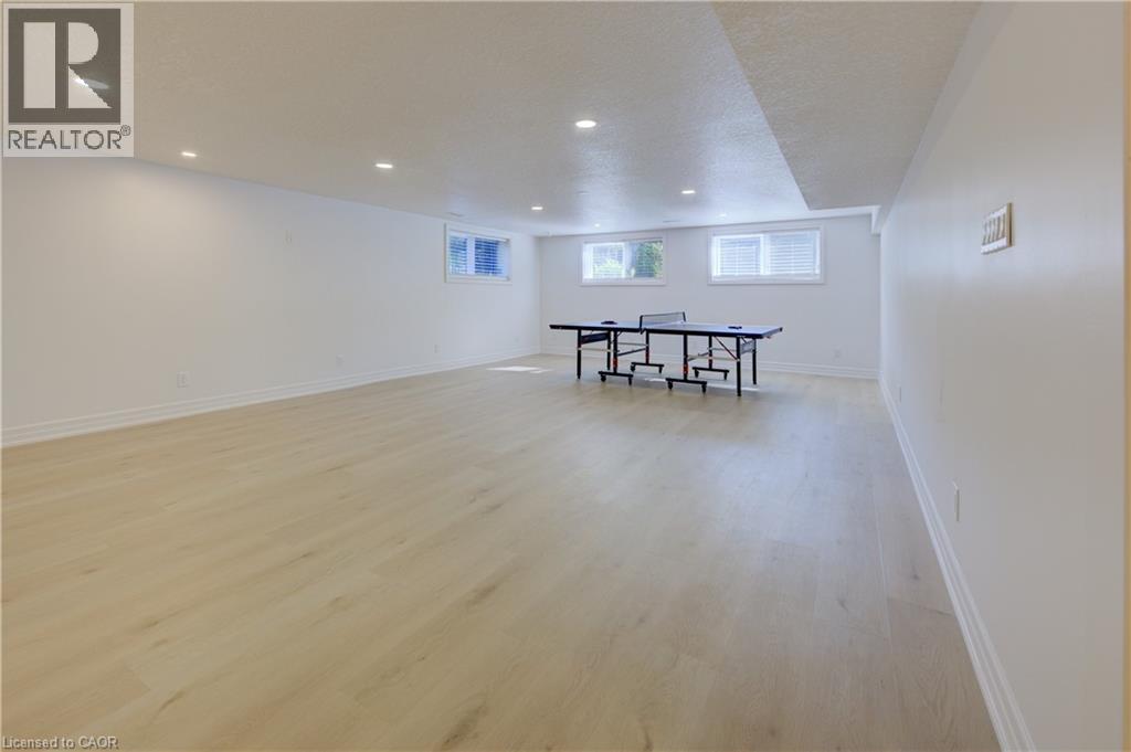 11 CECIL KENNEDY Court thumbnail 24