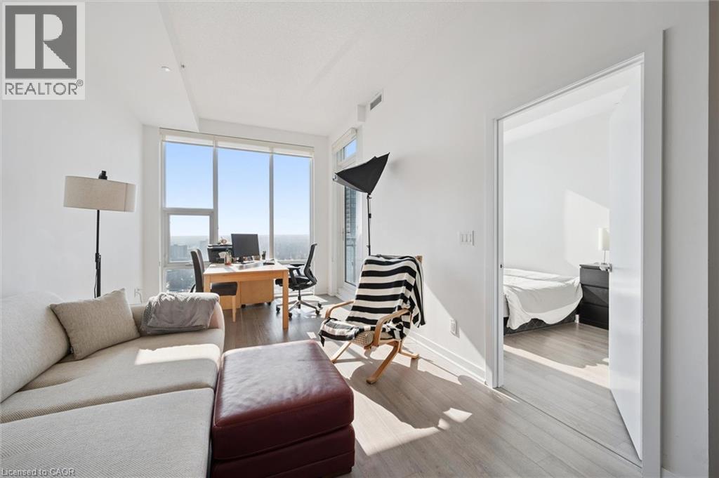 85 DUKE Street Unit# 1707 thumbnail 13
