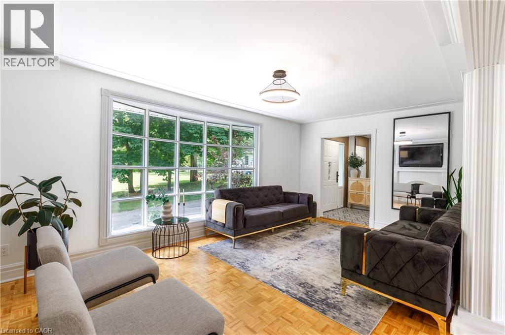 176 RIVERBANK Drive thumbnail 10