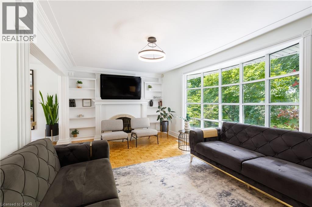 176 RIVERBANK Drive thumbnail 11