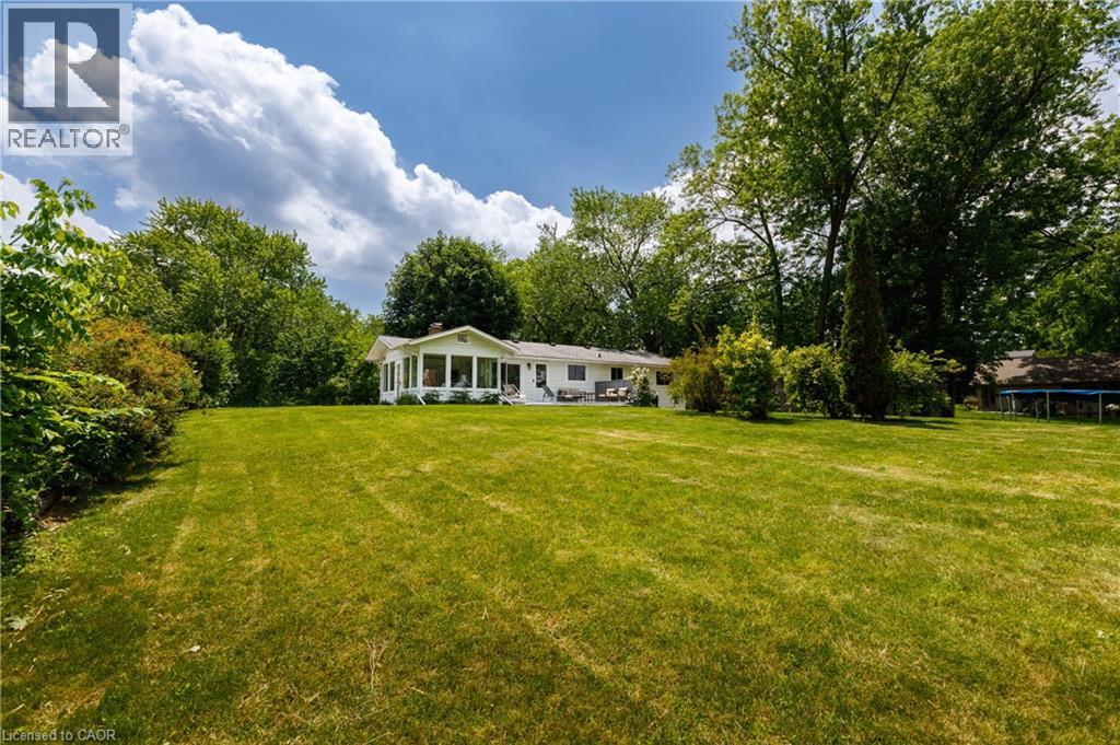 176 RIVERBANK Drive thumbnail 47
