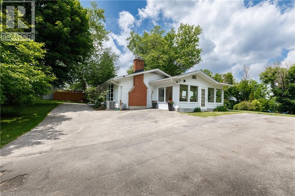 176 RIVERBANK Drive thumbnail 5
