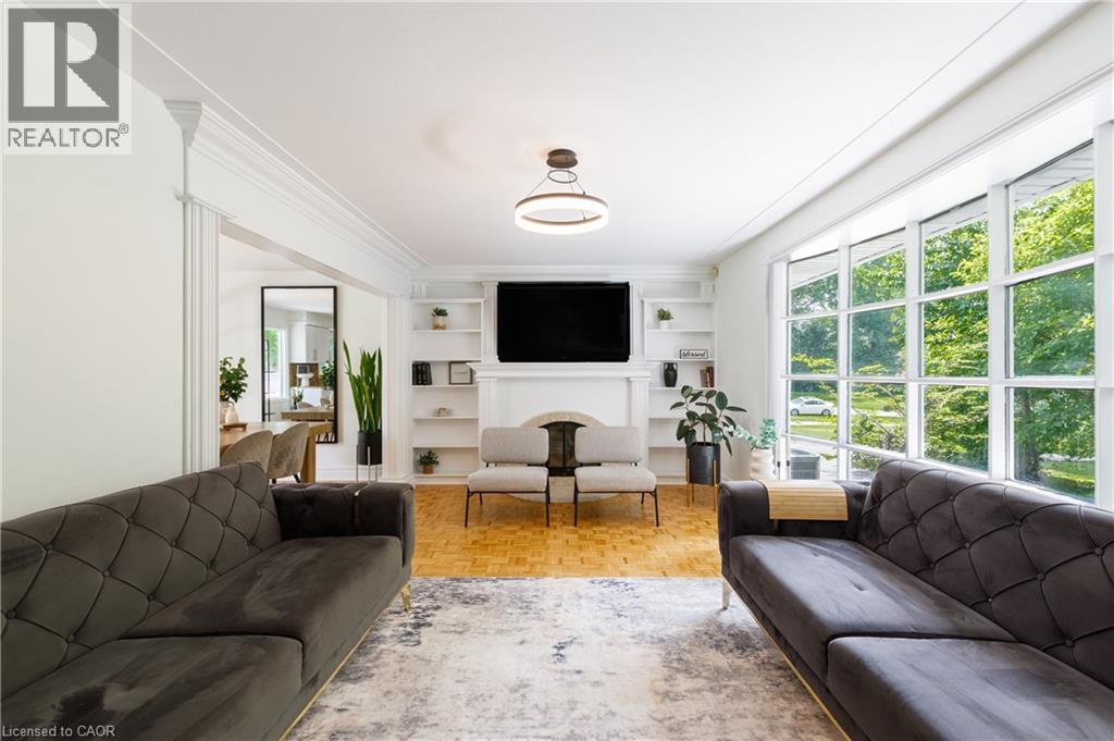 176 RIVERBANK Drive thumbnail 9
