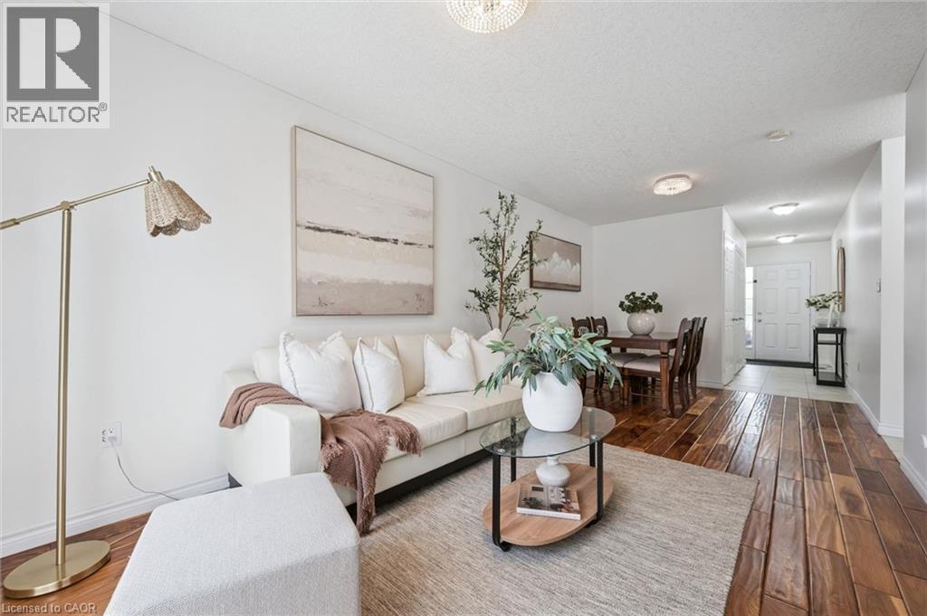 45 CAPTAIN MCCALLUM Drive thumbnail 13
