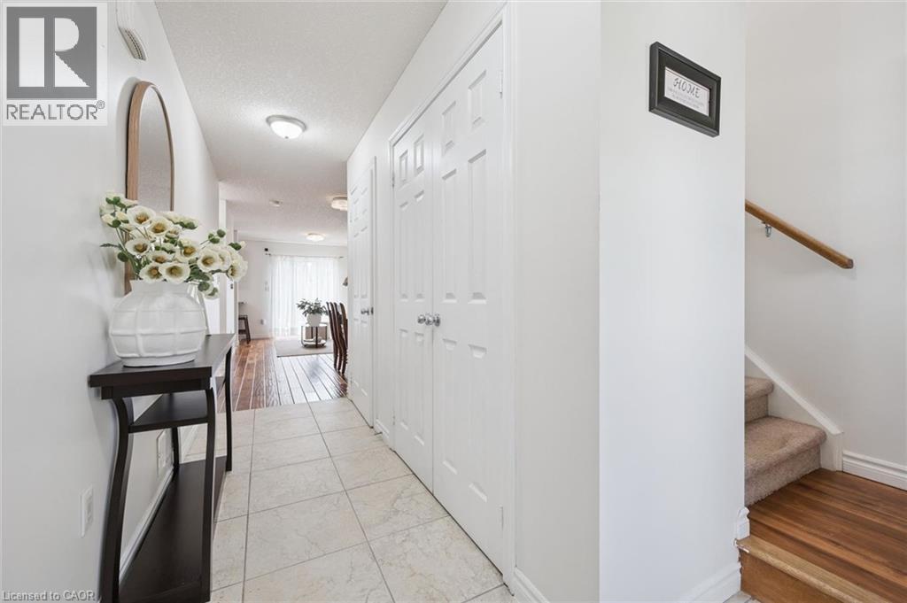 45 CAPTAIN MCCALLUM Drive thumbnail 9