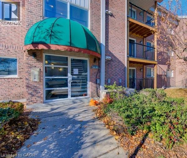 3085 KINGSWAY Drive Unit# 27 thumbnail 3