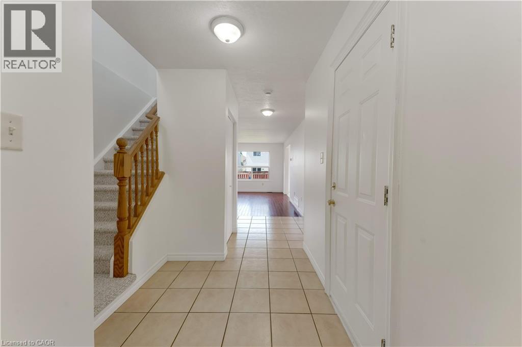 359 HIGHBROOK Crescent thumbnail 4