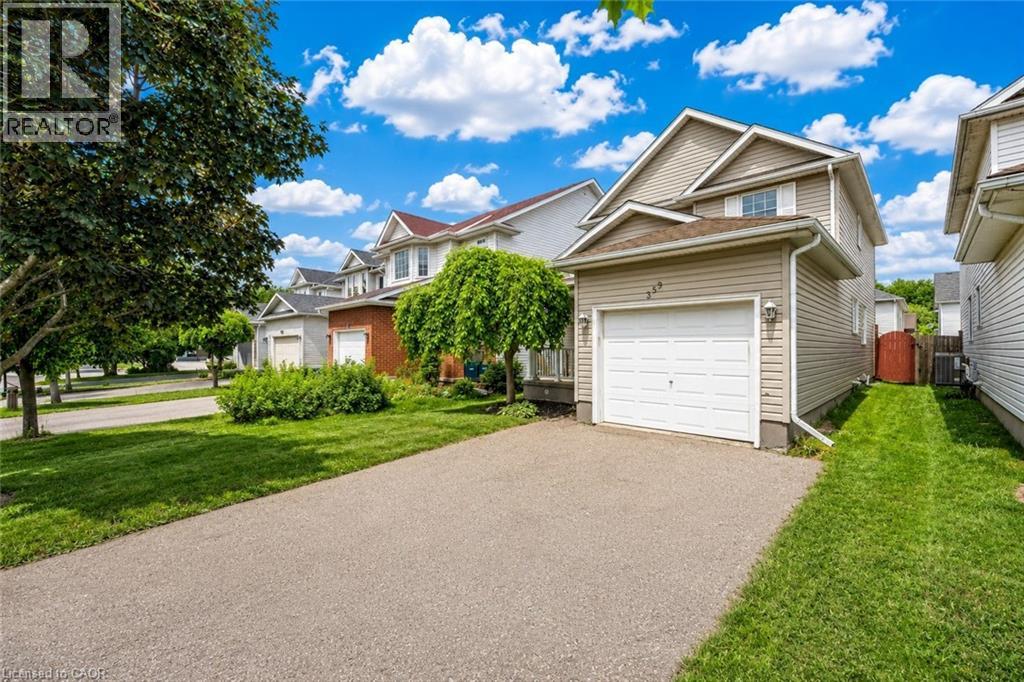 359 HIGHBROOK Crescent thumbnail 2