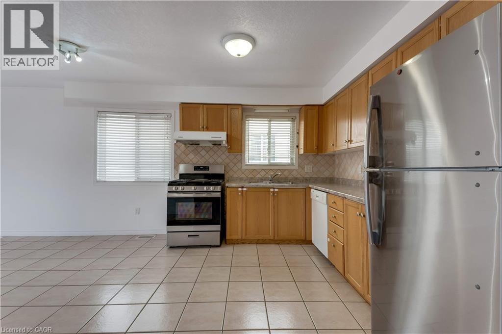 359 HIGHBROOK Crescent thumbnail 13