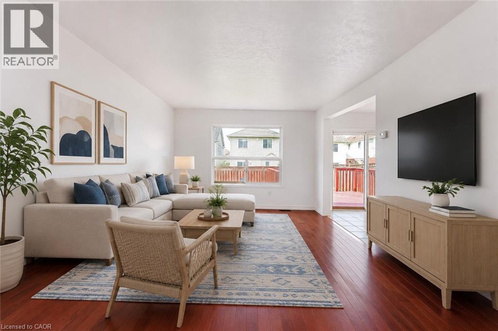 359 HIGHBROOK Crescent thumbnail 5