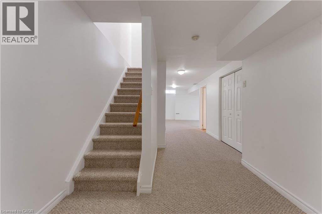 359 HIGHBROOK Crescent thumbnail 31