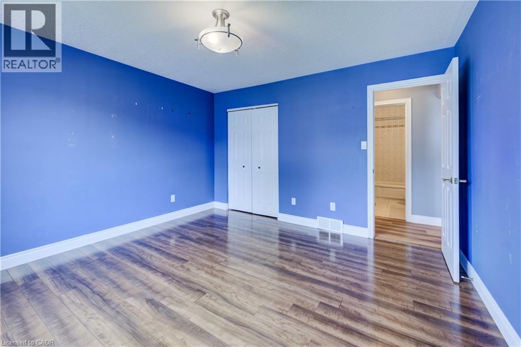11 SUN VALLEY Drive thumbnail 20