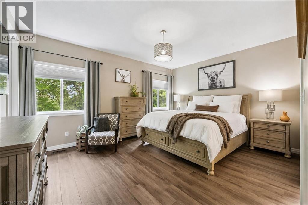196 MAPLE BUSH Drive thumbnail 13