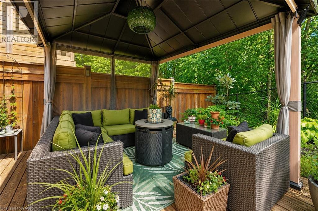 196 MAPLE BUSH Drive thumbnail 24
