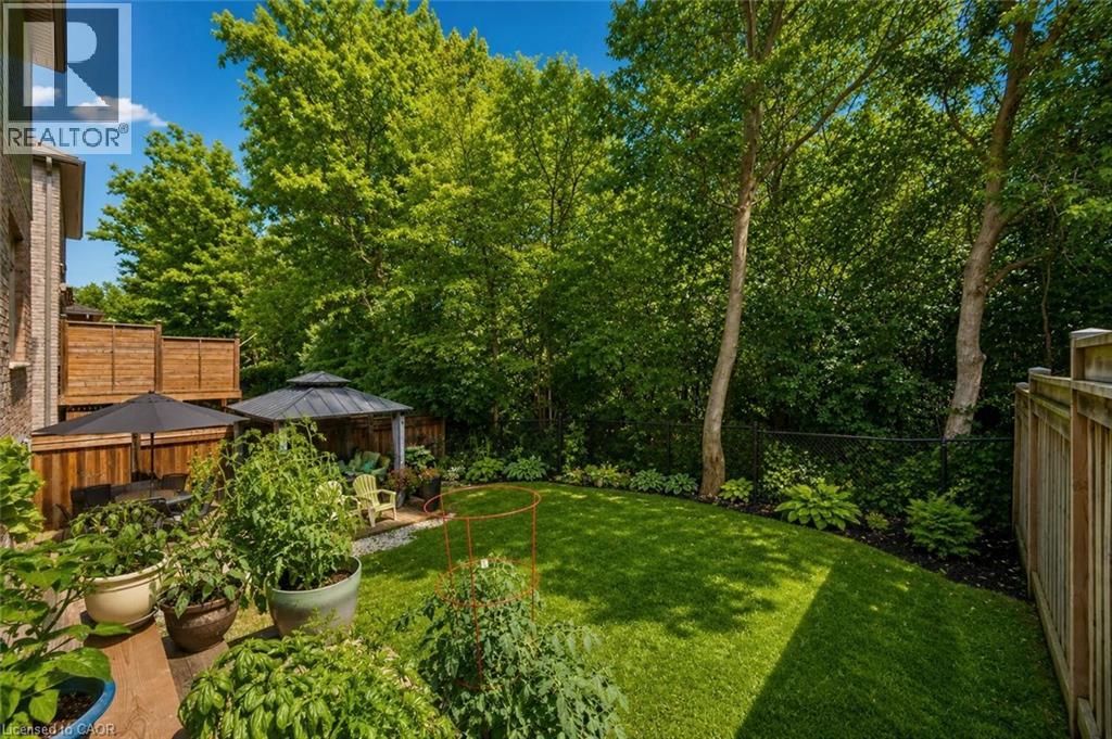 196 MAPLE BUSH Drive thumbnail 26