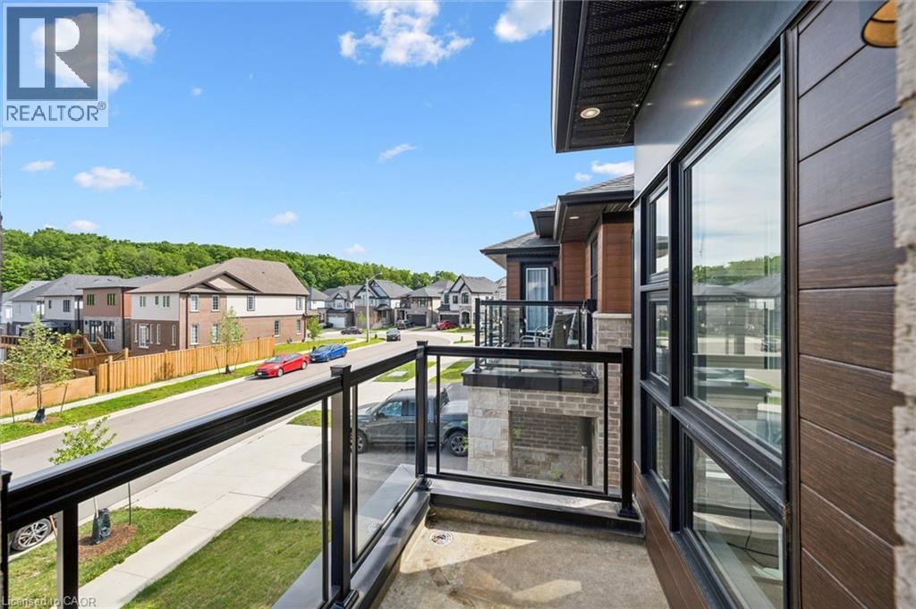 552 NATHALIE Crescent thumbnail 28
