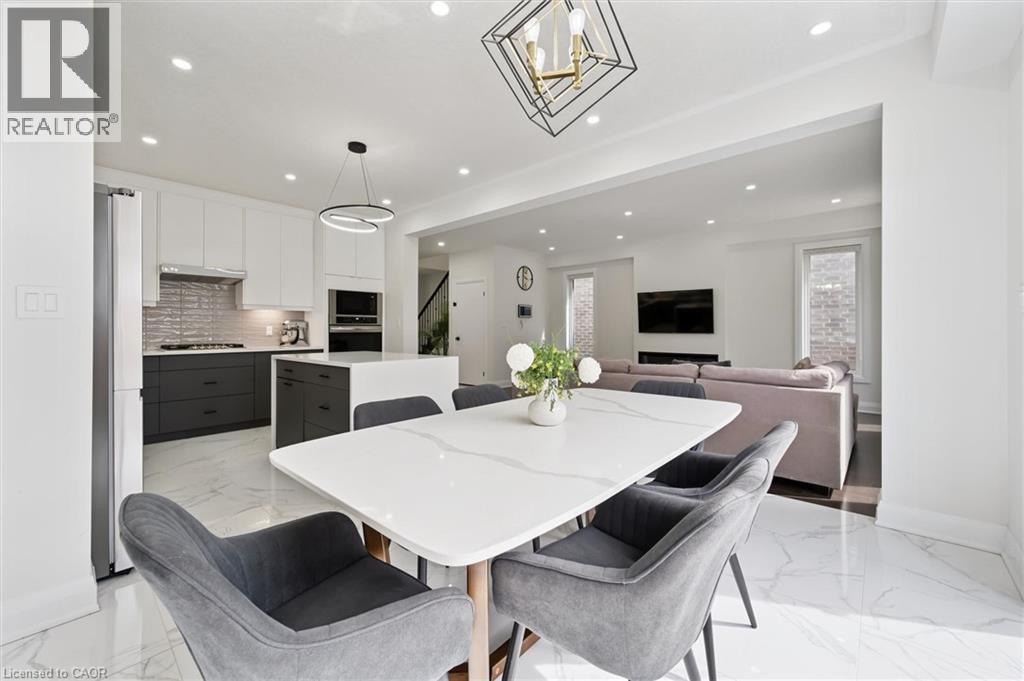 552 NATHALIE Crescent thumbnail 20