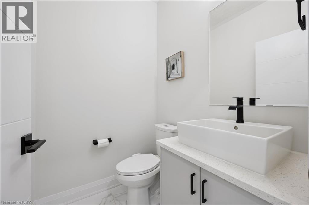 552 NATHALIE Crescent thumbnail 21