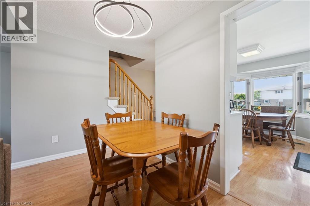 315 MAYVIEW Crescent Unit# B thumbnail 15