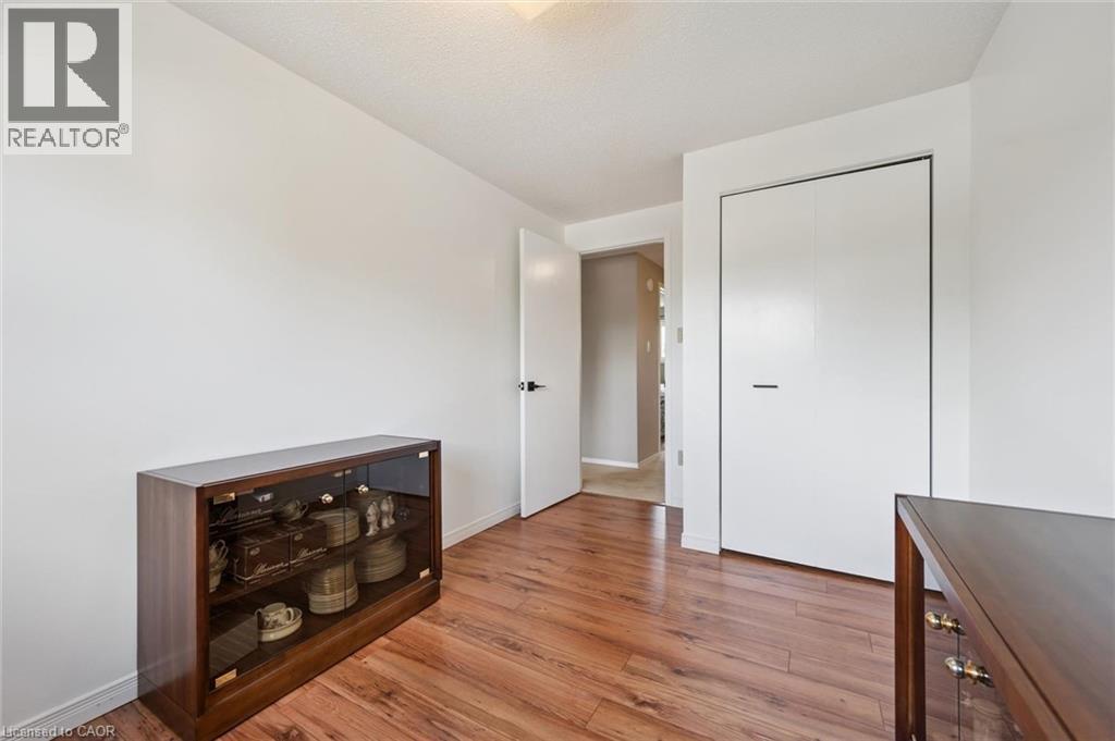 315 MAYVIEW Crescent Unit# B thumbnail 26