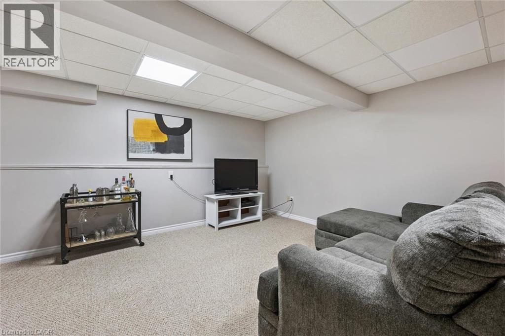 315 MAYVIEW Crescent Unit# B thumbnail 31