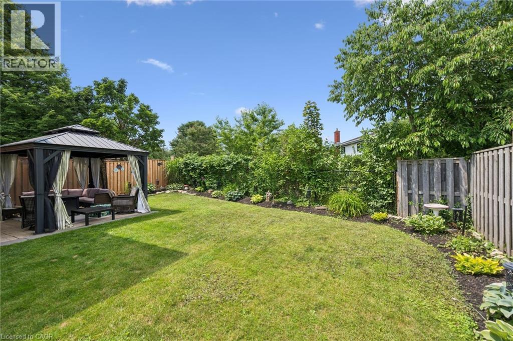 315 MAYVIEW Crescent Unit# B thumbnail 35