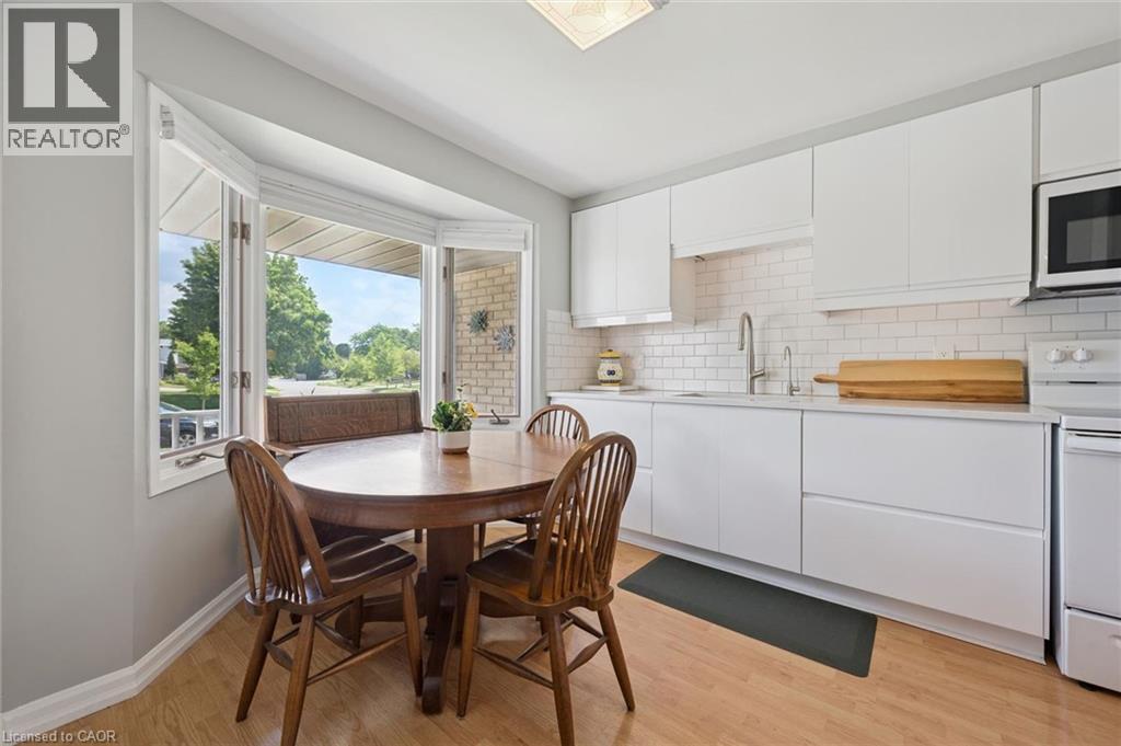 315 MAYVIEW Crescent Unit# B thumbnail 9