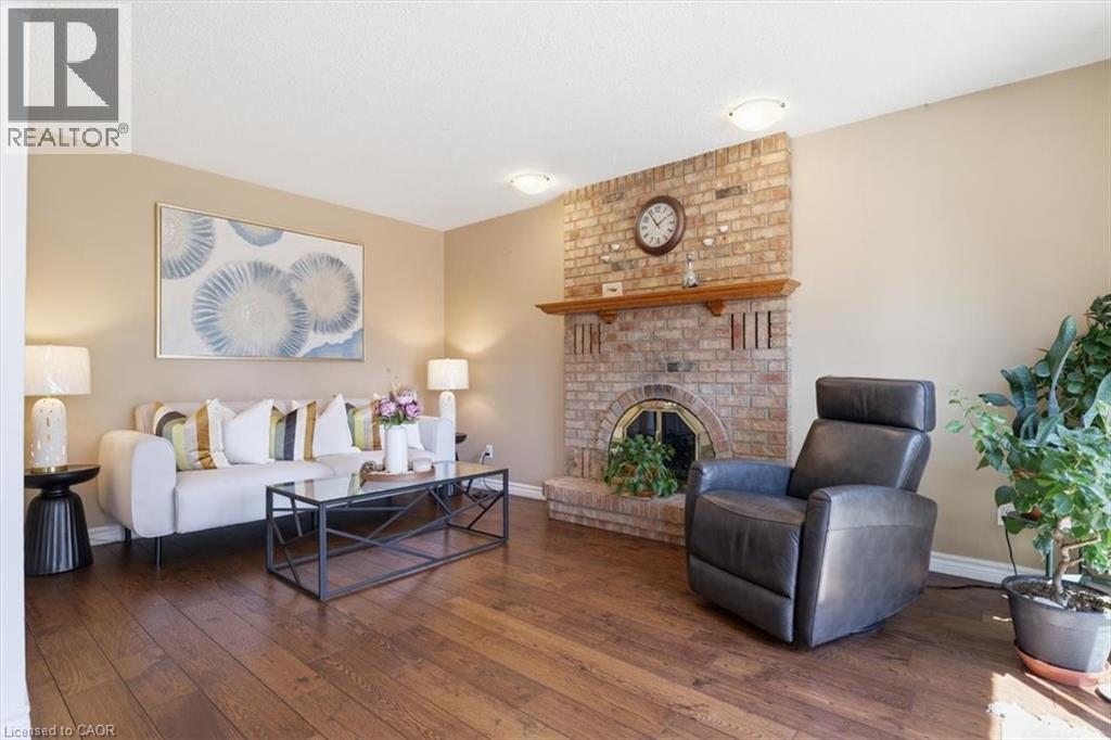 113 GLENECHO Court thumbnail 19