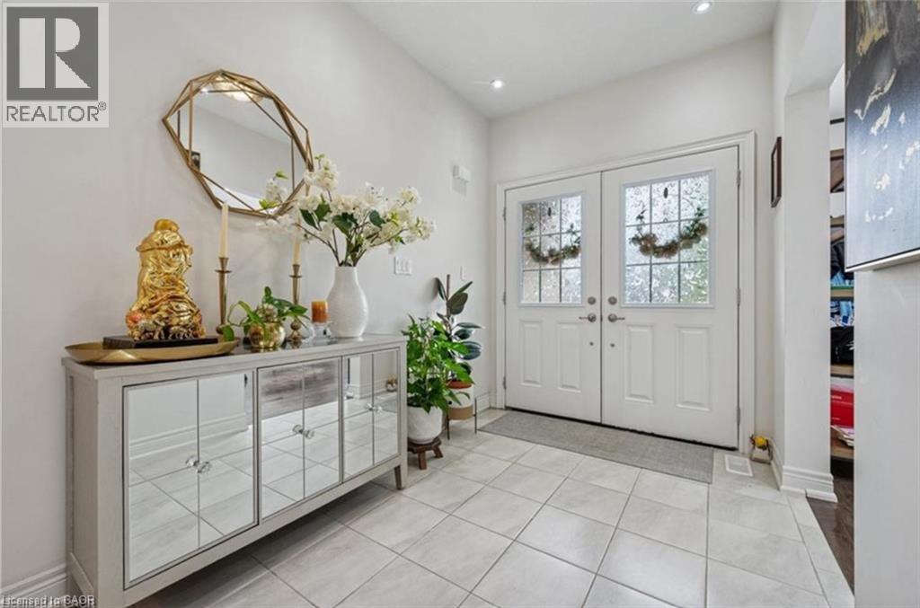 77 EAGLECREST Street thumbnail 3