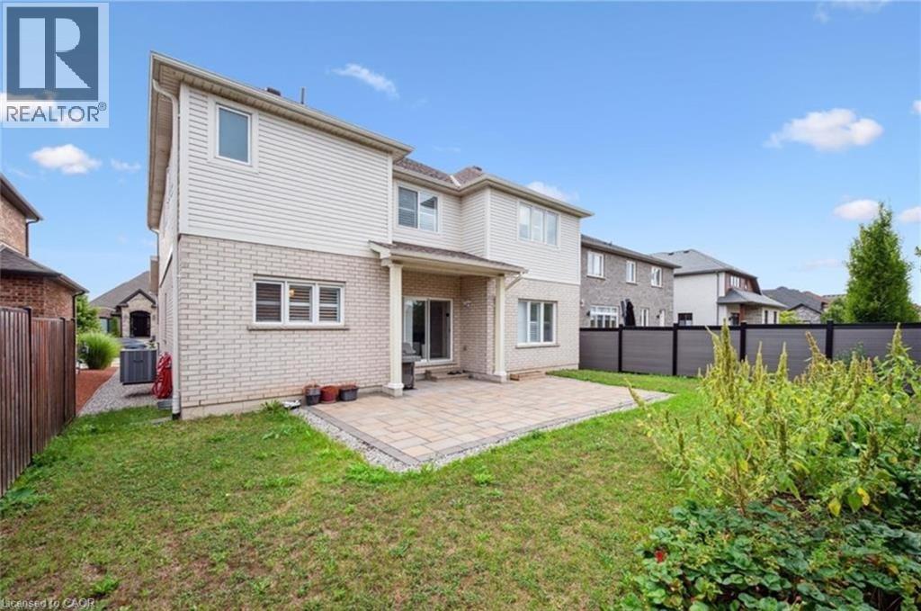 77 EAGLECREST Street thumbnail 32