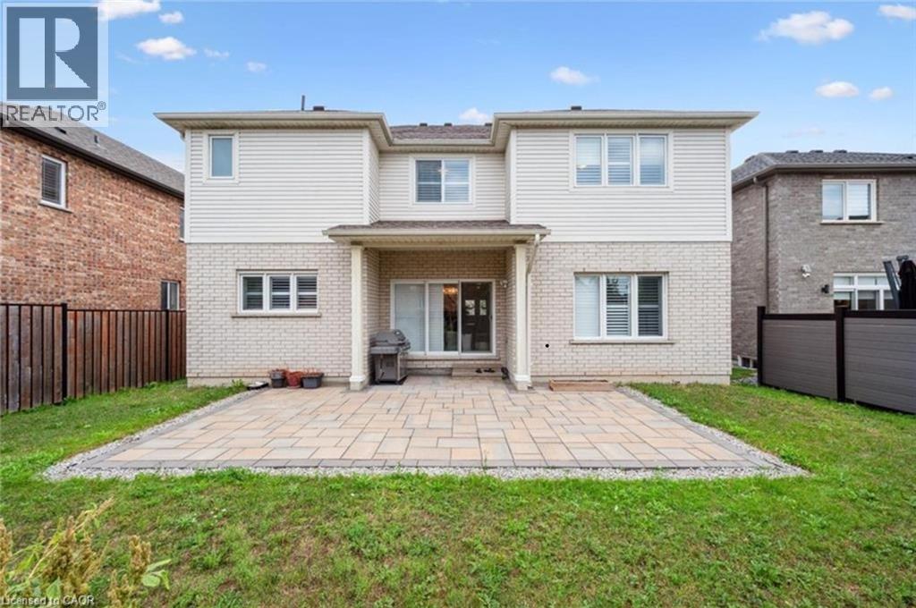 77 EAGLECREST Street thumbnail 35