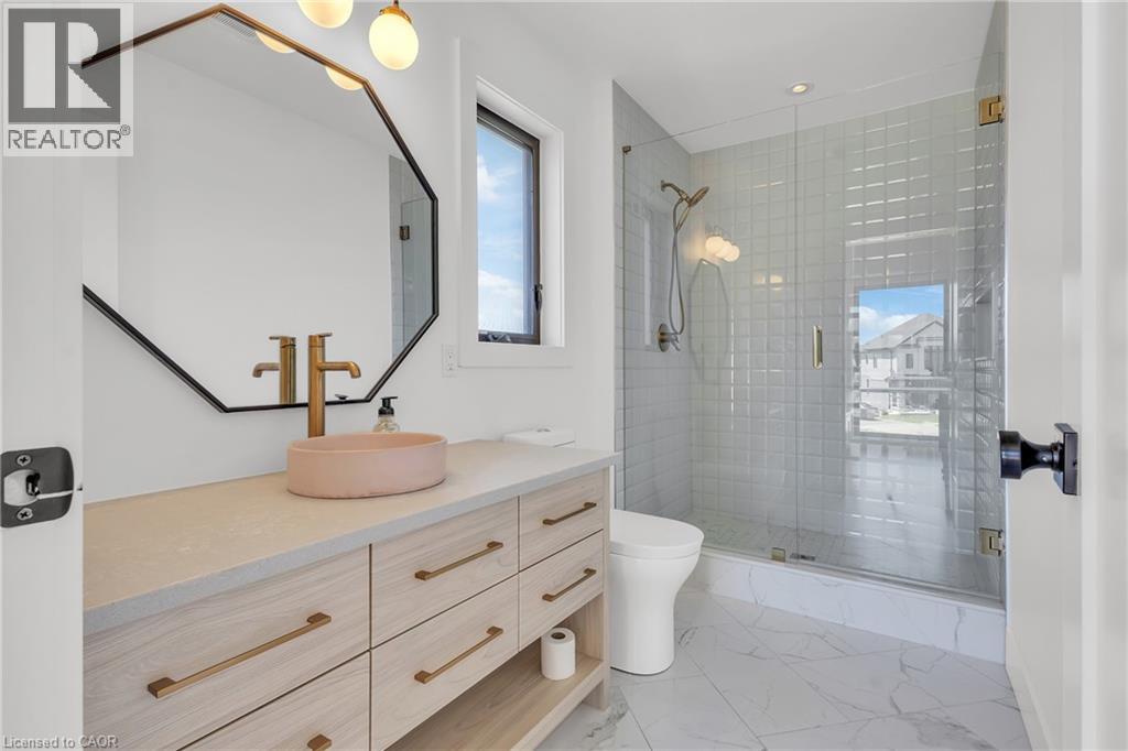 920 THOMAS PEDDER Court thumbnail 32