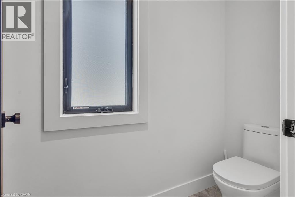 920 THOMAS PEDDER Court thumbnail 29