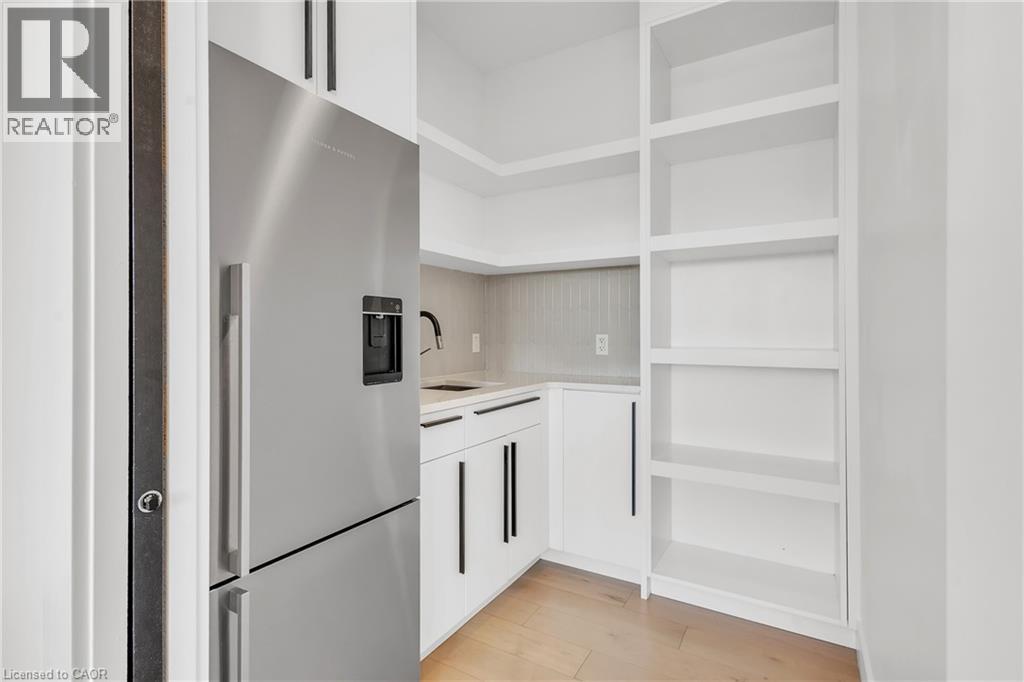 920 THOMAS PEDDER Court thumbnail 16