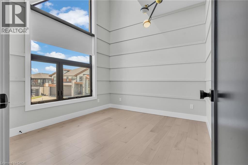 920 THOMAS PEDDER Court thumbnail 33