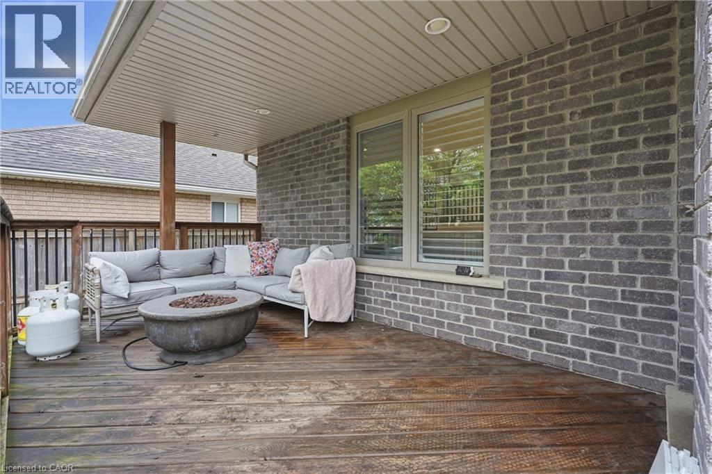106 BROOKMEAD Street thumbnail 40