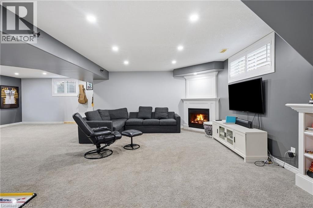 106 BROOKMEAD Street thumbnail 32