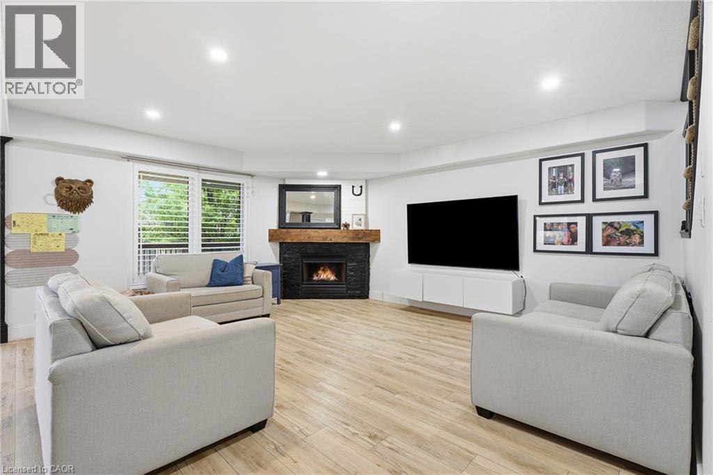 106 BROOKMEAD Street thumbnail 8