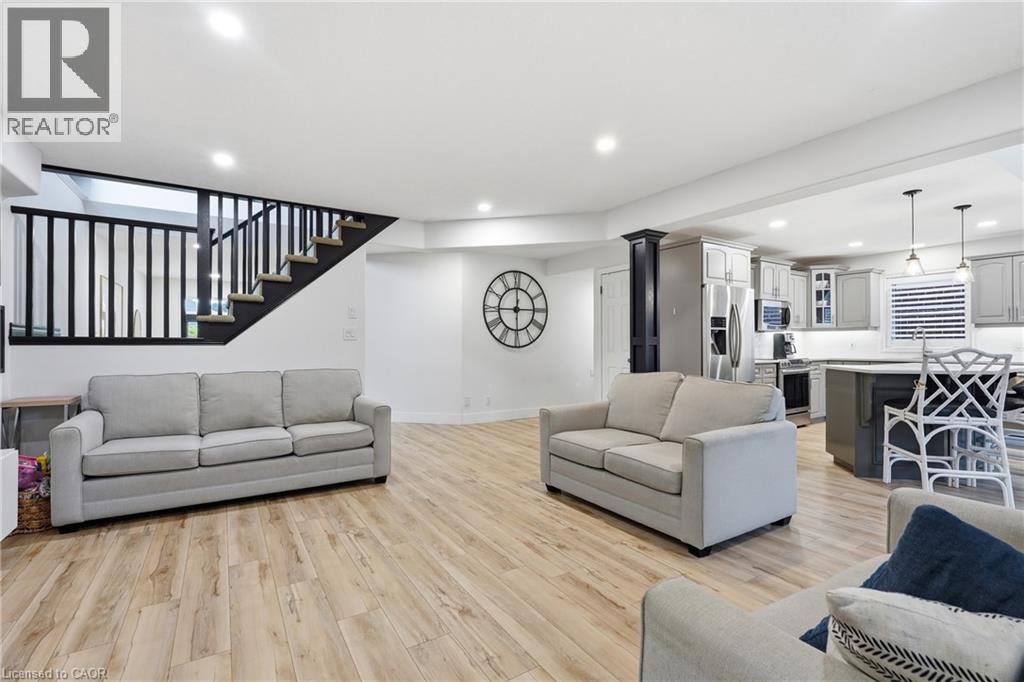 106 BROOKMEAD Street thumbnail 9