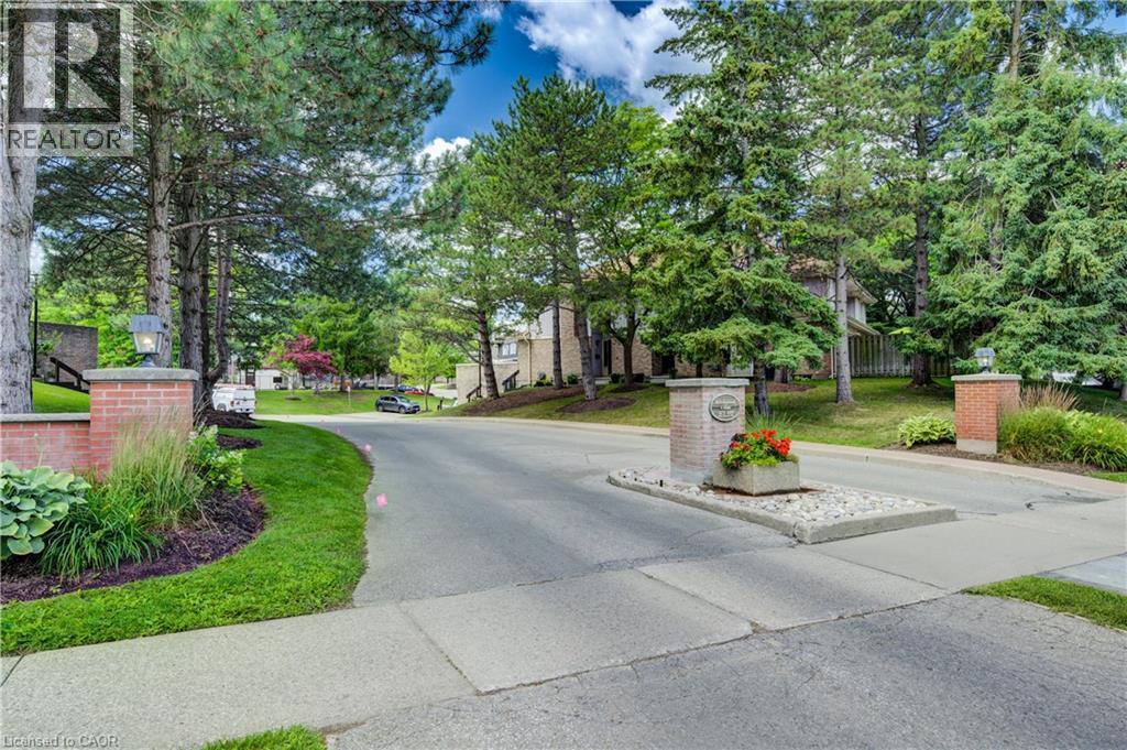 493 BEECHWOOD Drive Unit# 4 thumbnail 2