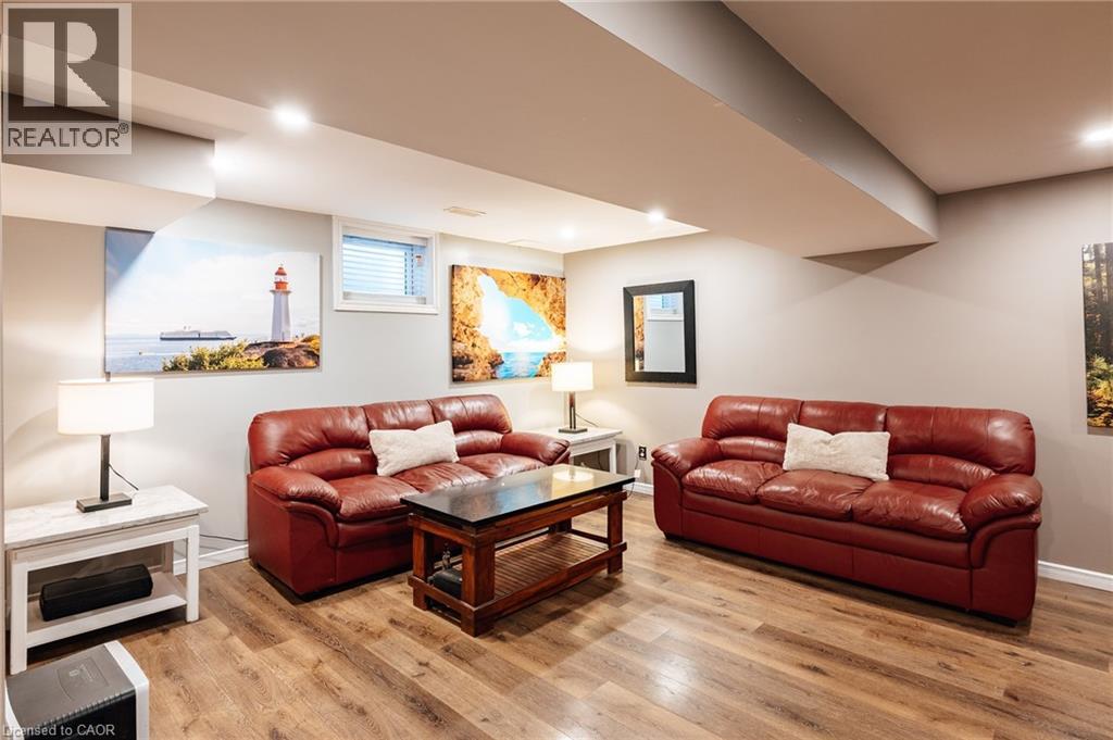171 MCNICHOL Drive thumbnail 32