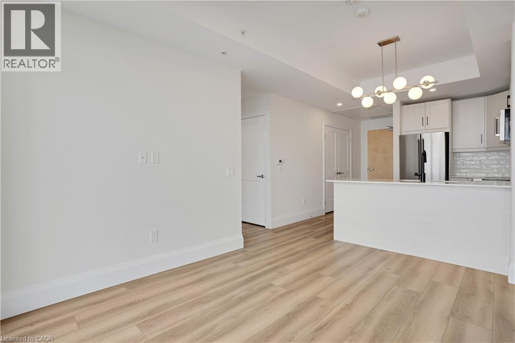 60 CHARLES Street W Unit# 1904 thumbnail 15