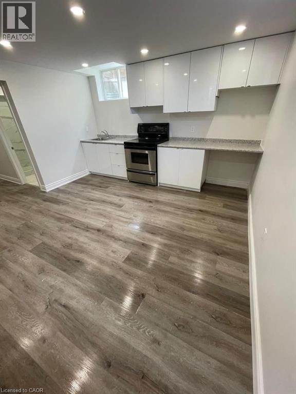 928 DUNBLANE Court thumbnail 41