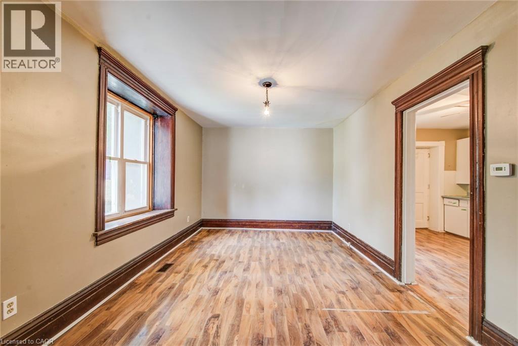 5 GEORGE Street S thumbnail 13