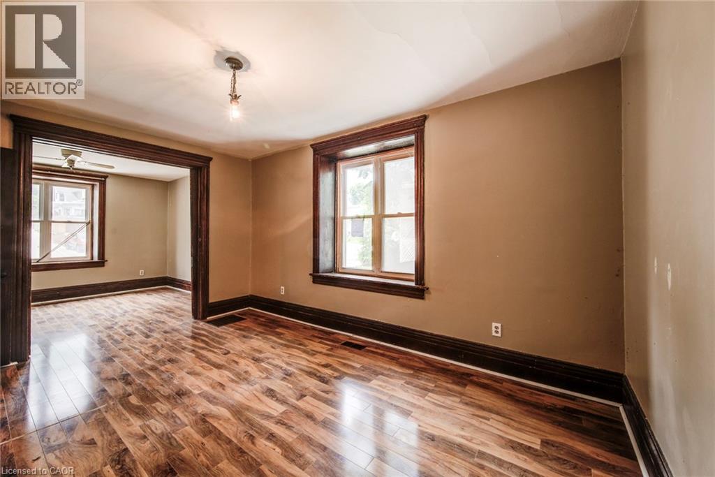 5 GEORGE Street S thumbnail 15