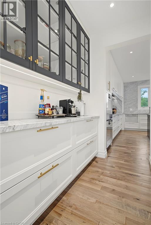 422 RIDEAU RIVER Street thumbnail 20