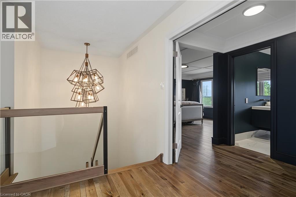 422 RIDEAU RIVER Street thumbnail 26