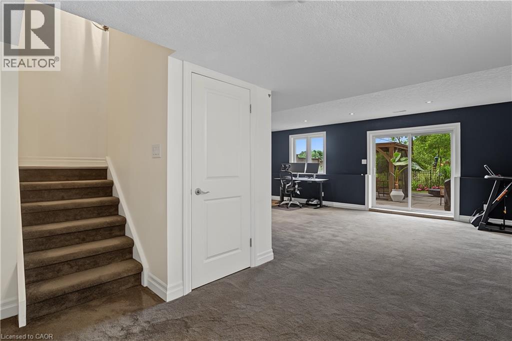 422 RIDEAU RIVER Street thumbnail 39