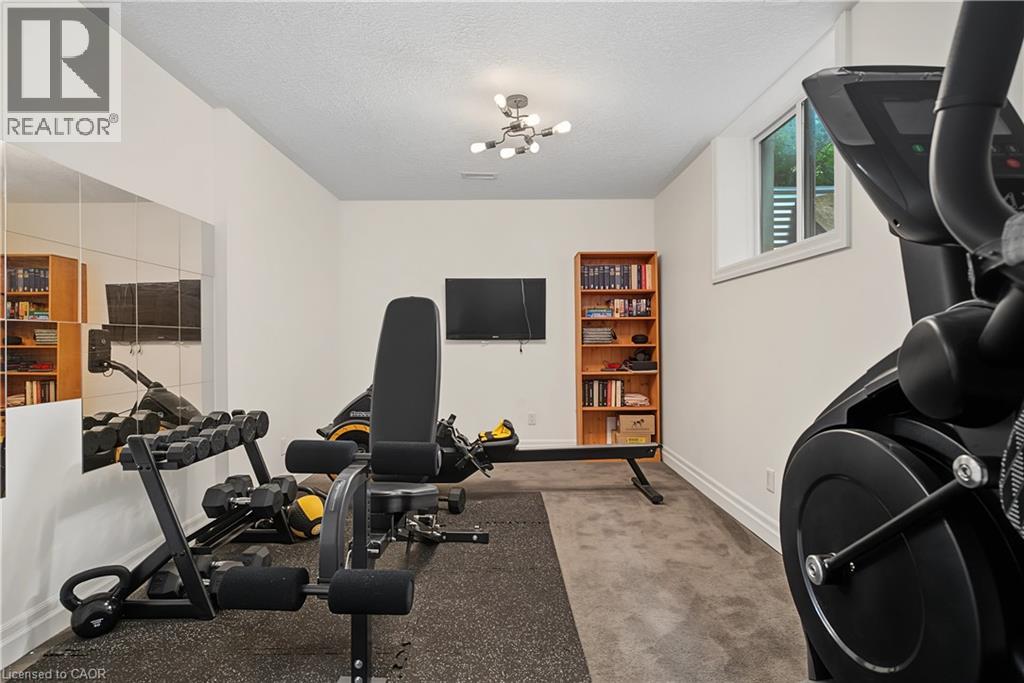422 RIDEAU RIVER Street thumbnail 42