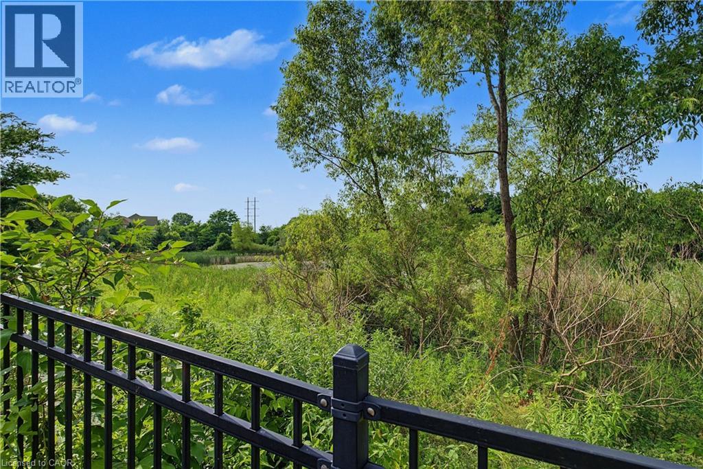 422 RIDEAU RIVER Street thumbnail 45